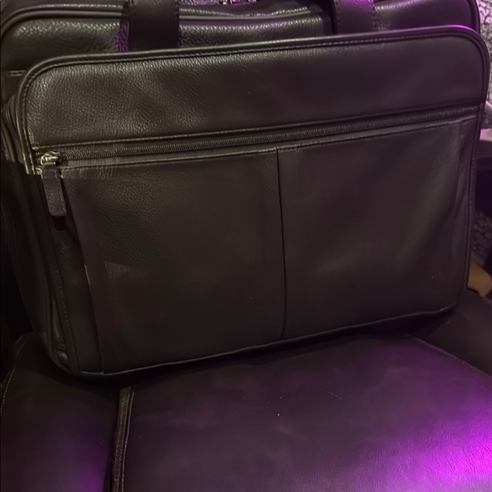 Levenger Leather Rolling Briefcase